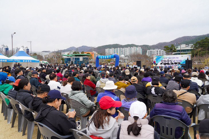 2-1. 제1회 어울 있다