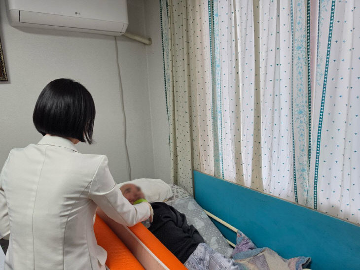 4.재택의료센터 대상자 포괄평가 모습 (2)