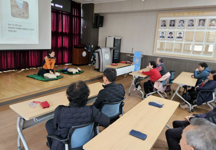 중풍예방 한의약 건강교실 사진 (1)