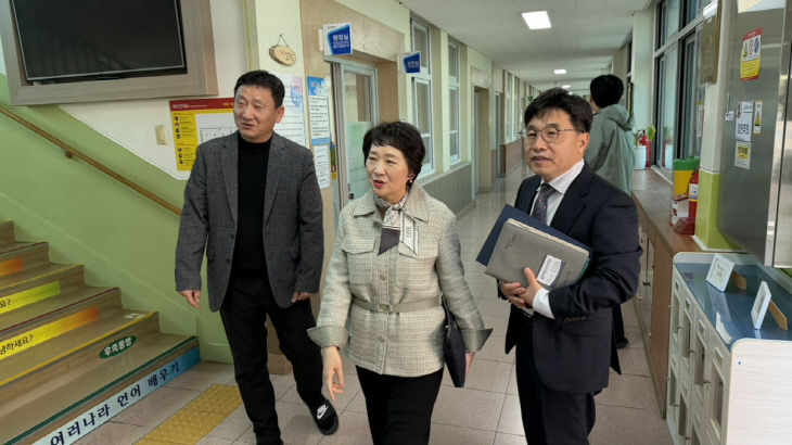 권영선 금산 교육장 학교 방문 시작