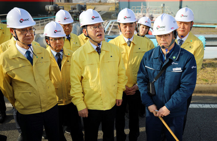 20260326-이재명 서산 석유비축기지 시찰1