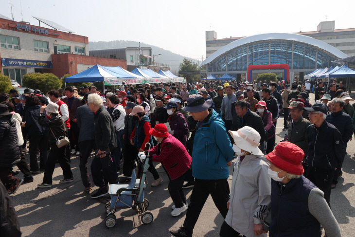 문백면민 걷기대회 사진