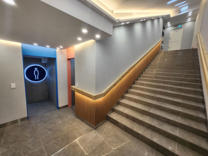 서면몰 지하상가 화장실 디자인 개선