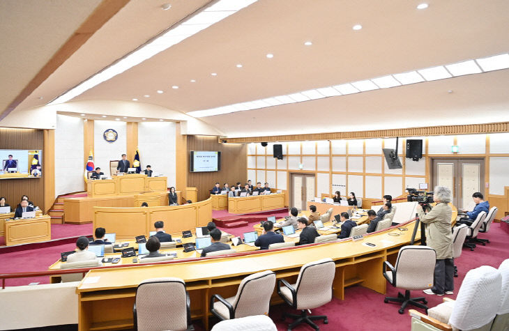 (보도사진) 파주시의회, 제262회 임시회 폐회