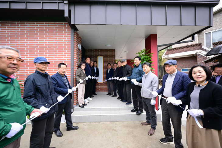 임화4리어르신회관준공식 (4)