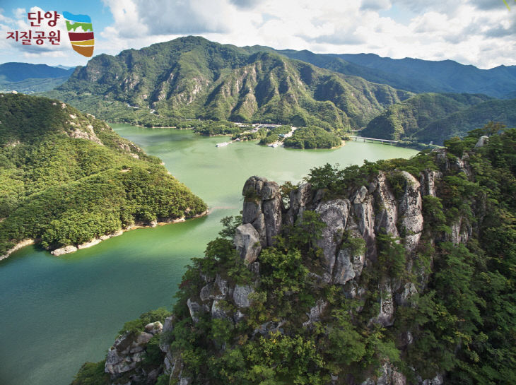 보도 1) 단양지질공원_구담봉