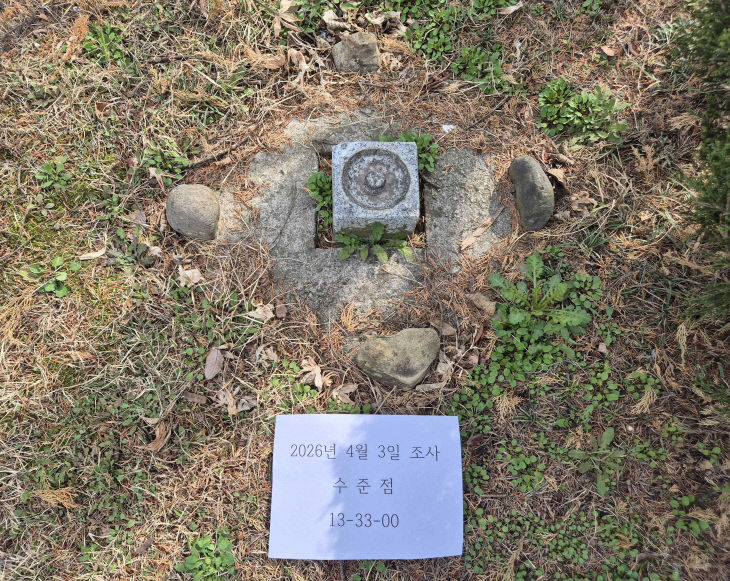 사진5)국가기준점 일제조사 실시 (1)