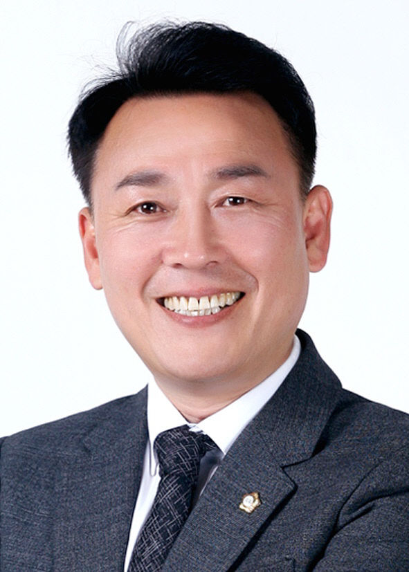 김성택 의원(증명사진) (1)