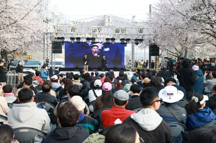 [사진2] 계룡시 향적산 봄나들이-2