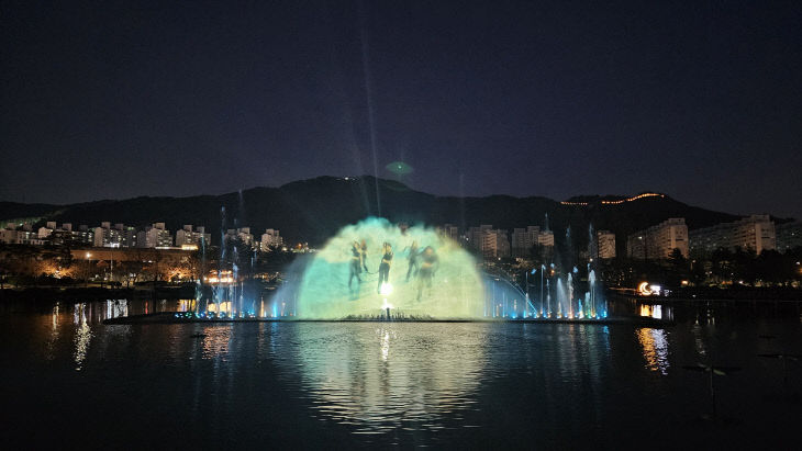 4.13(김해 연지공원 음악분수 본격가동)1