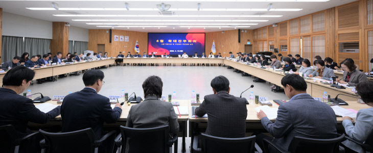 확대간부회의 장면 (2)