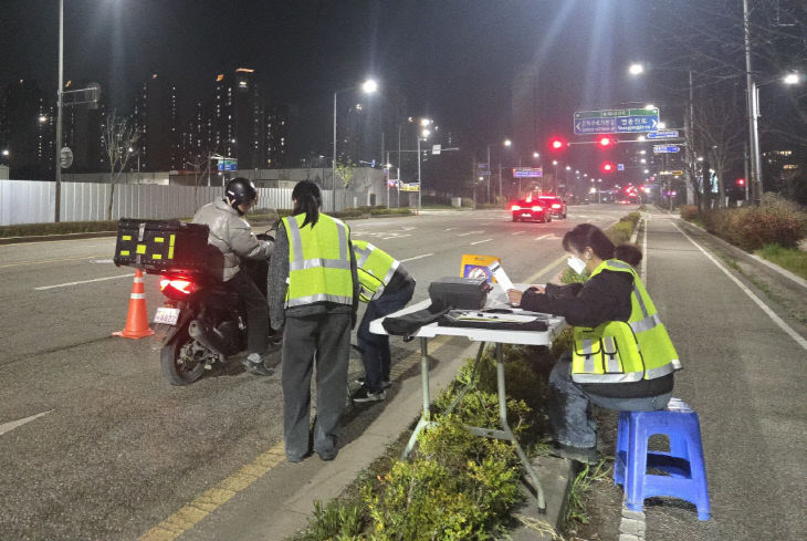 이륜차 고소음 근절 위한 야간 단속)