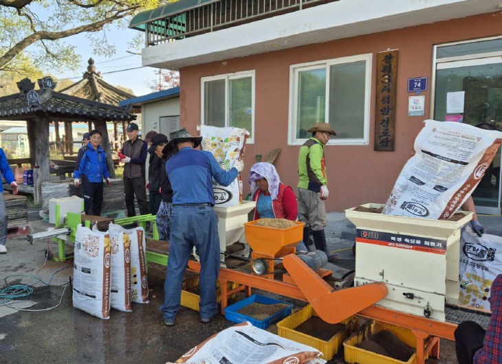 증평군 도안면 주민자치회 일손봉사 2