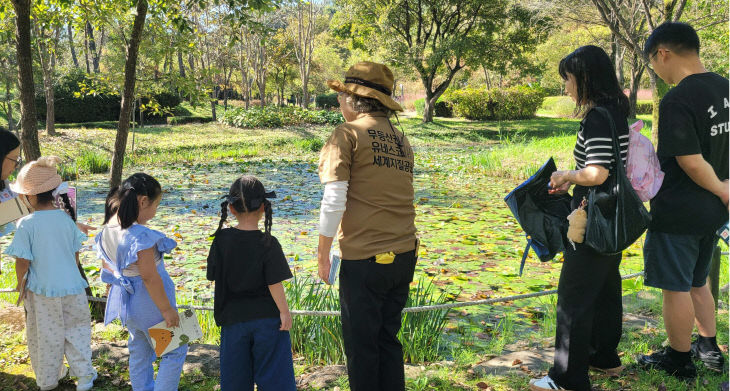 자료사진_호수생태원 해설