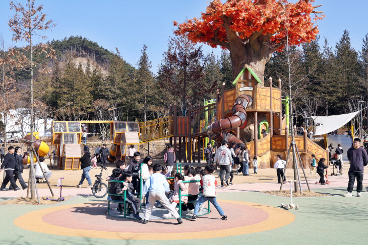 체류형 관광 거점으로”(기적의 놀이터) (2)