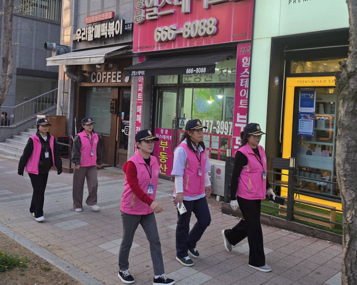 5. 어디든 출동하는 서산교육지원청 청소년선도위원회 (2)