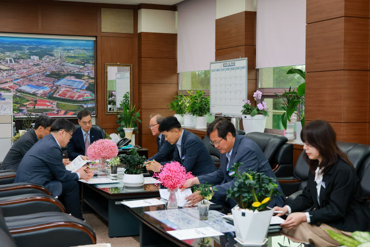 사진1) 고유가피해지원금 경제부지사 논의1