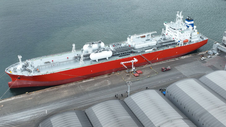 울산항, 세계 최초 암모니아 선박연료 상용화 (1)