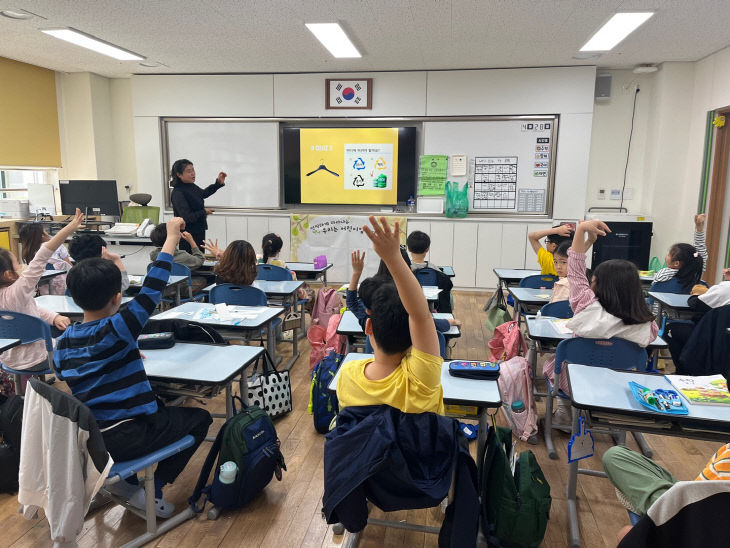 4.23(김해시, 초등학생 1만3천 명 영)1