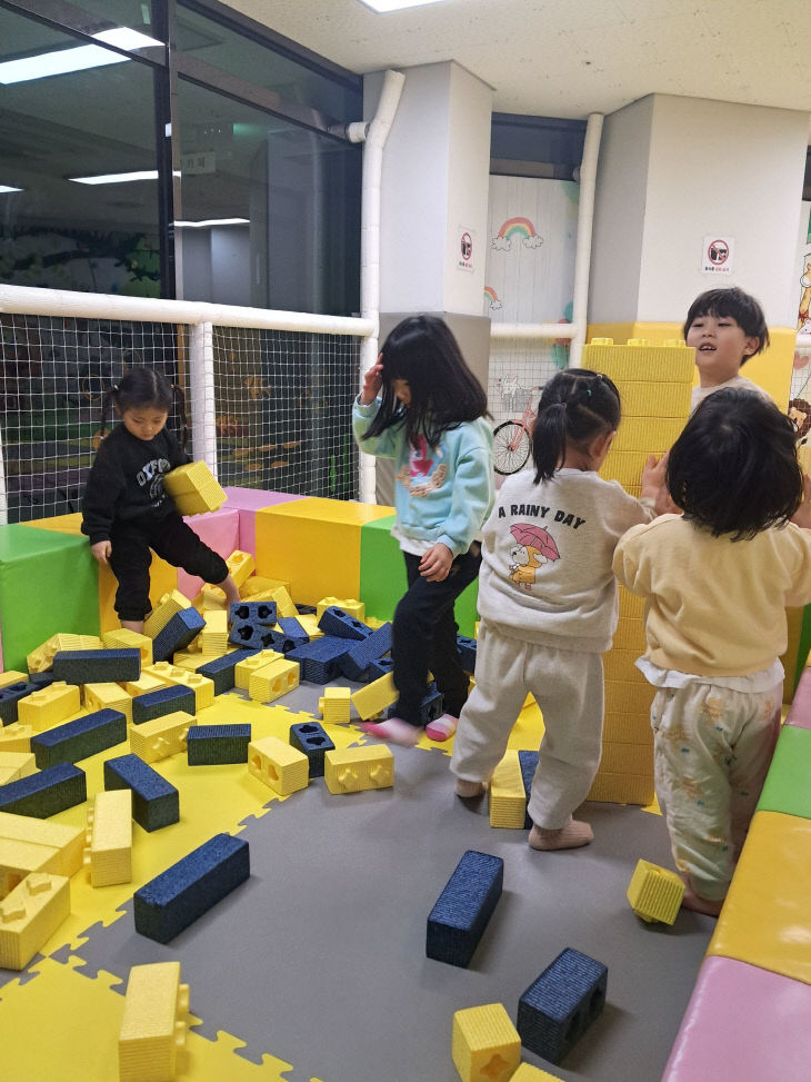 충북교육청, 어린이집 4개소 지정 거점형 돌봄 시범 운영