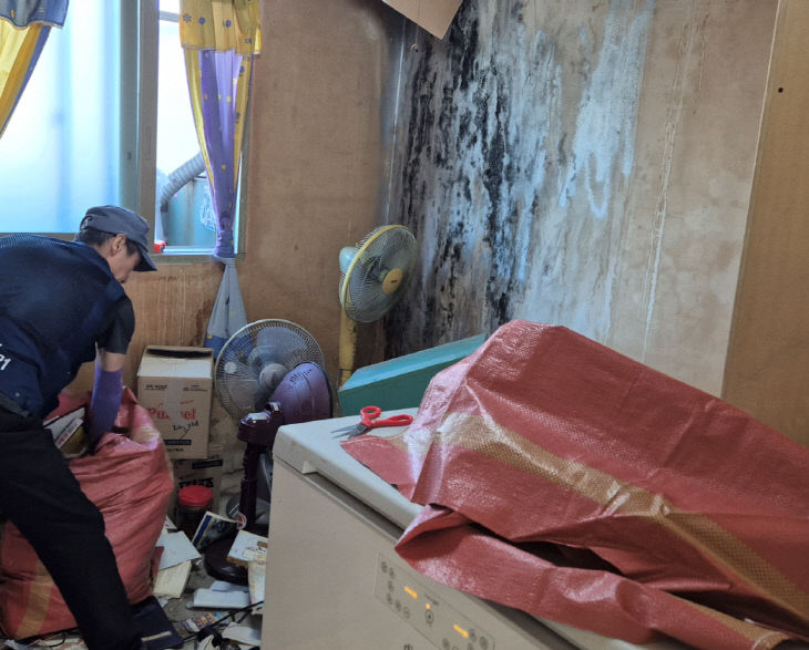 저장강박 의심가구 주거환경 개선 지원