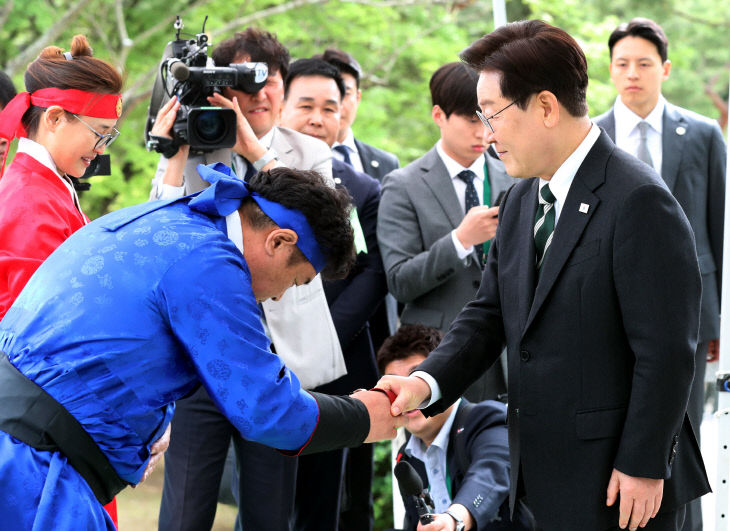 20260428-이재명 대통령 현충사 방문4