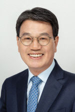김돈곤