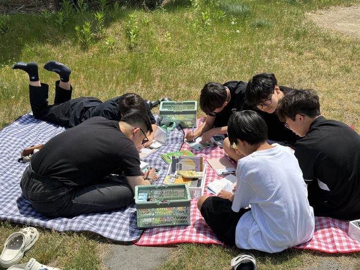 0430(목)-태안중학교,‘공감과 소통’의 교내 독서 축제 개막