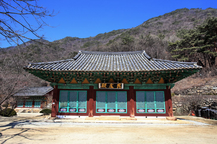 각연사 비로전