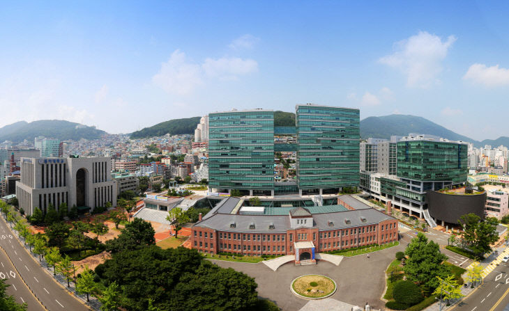동아대 부민캠퍼스 전경.