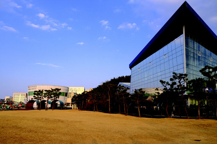 사천항공우주과학관과 카이항공우주박물관
