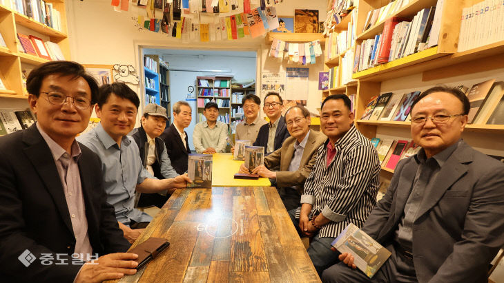 KakaoTalk_20260515_203730754_04