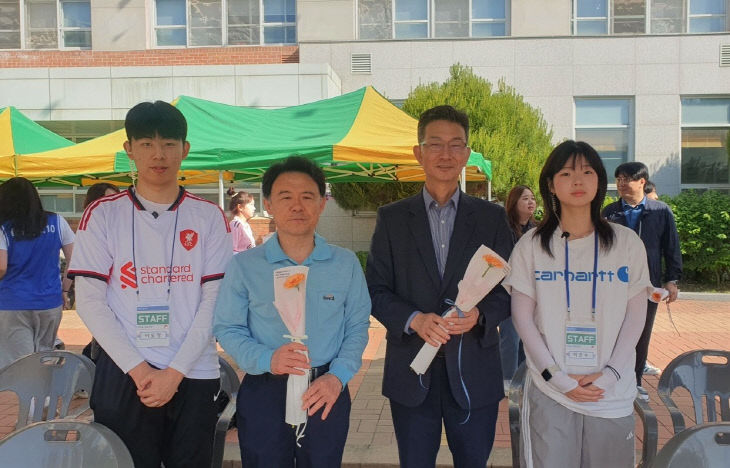 1-2. 계룡고등학교, 스승의날 기념 감사 행사 운영_2