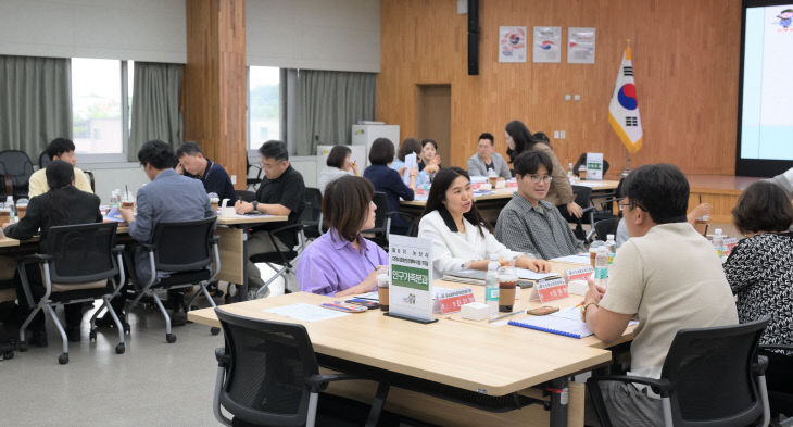 지역사회보장계획 수립 TF팀 역량강화 교육장면 (2)