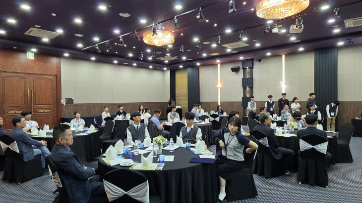 KakaoTalk_20260522_061806350_04