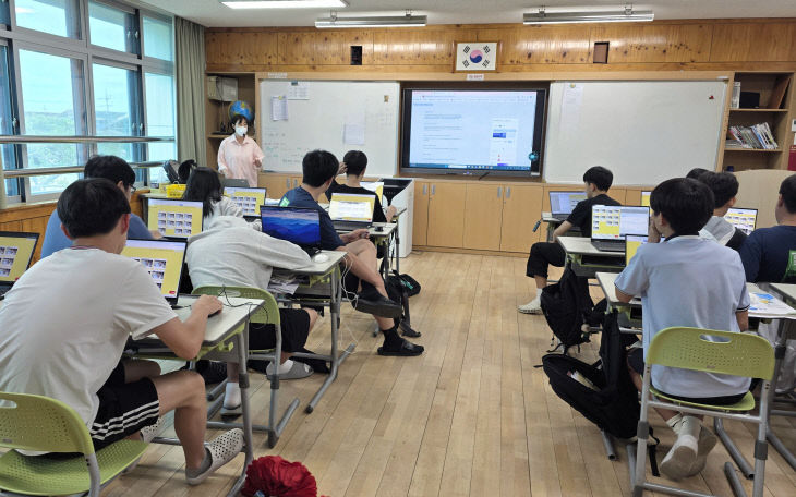 예산 임성중, 미래 사회 대비한 AI·SW 진로체험교육 운영2 (1)