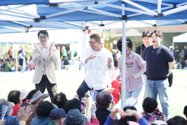 파랑새어르신 체육대회
