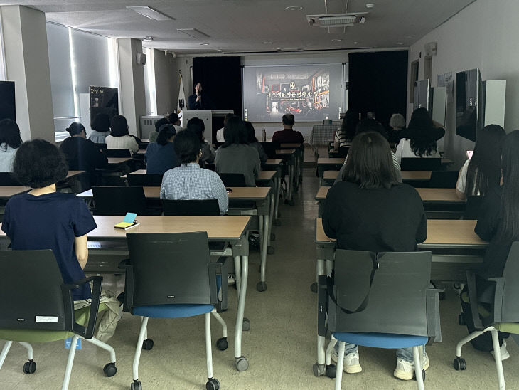 붙임2. [보도사진] 당진도서관 강연 운영 사진