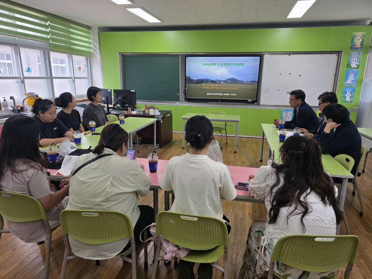 서천 한산초가 개최한 농촌유학 정담회