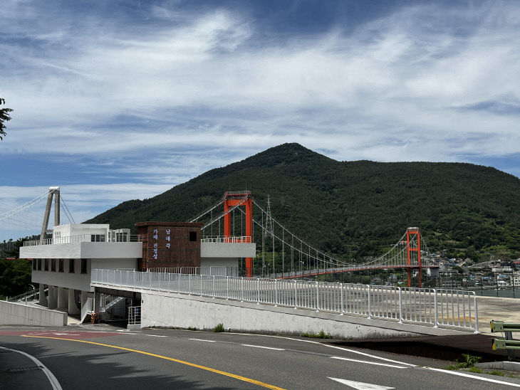 남해각,휴게소 형태로 새단장 외부사진