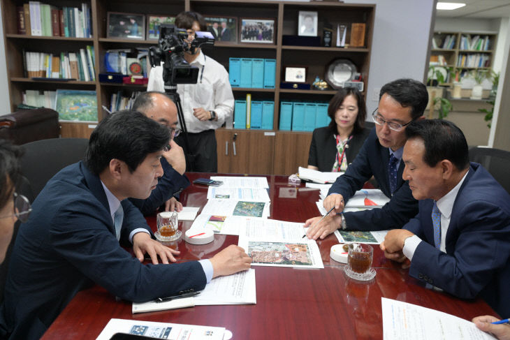 국회방문사진 (3)