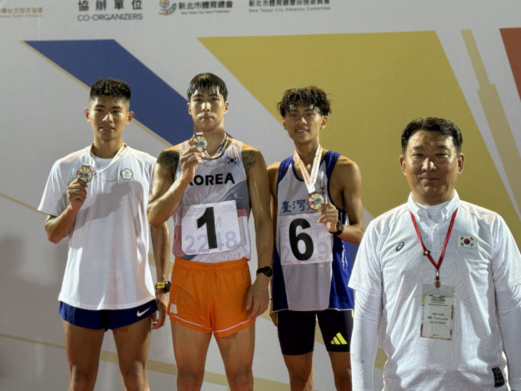 보도 1) 김용수 선수 수상 사진(1)