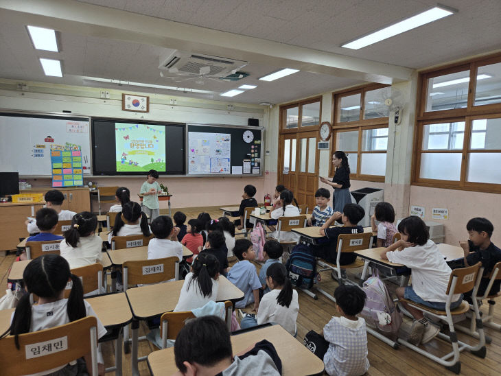 신관초 초등학교 형님들이 들려주는 학교 이야기 사진