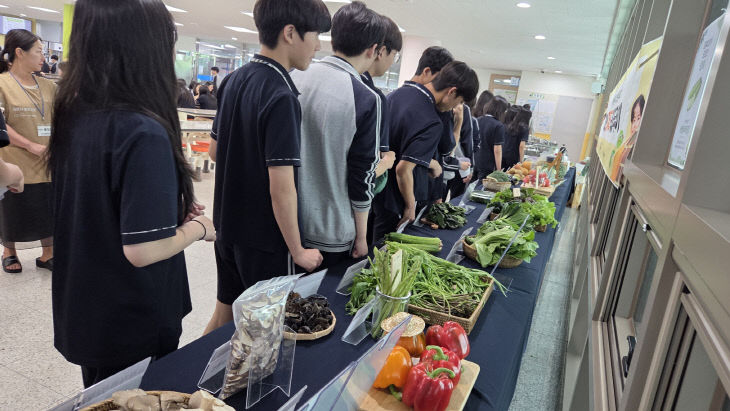 1-1. (사진)학교급식데이 보도자료(2)