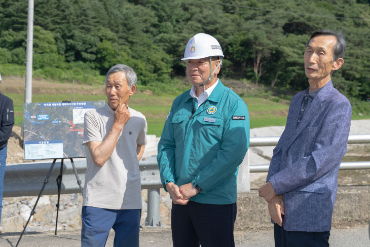 자료사진 _최원철 시장 여름철(우기, 폭업 현장 점검 (2)