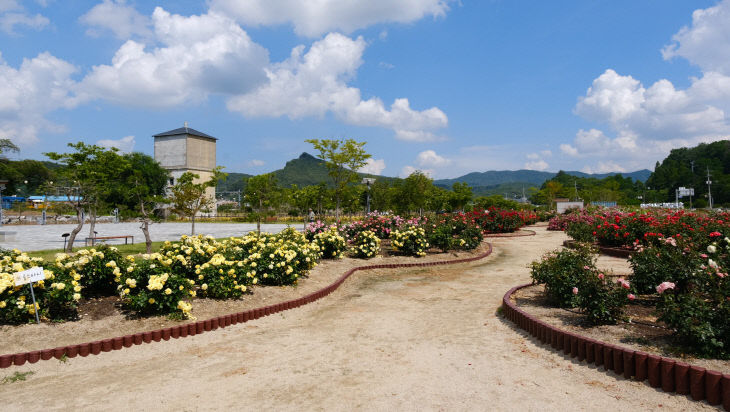 2. 추풍령급수탑공