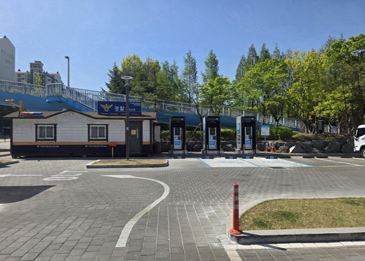 주차장 경찰초소