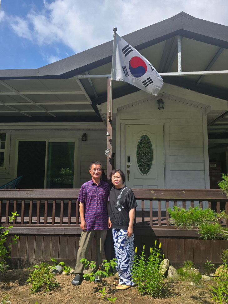 보도 2) 무공수훈자 박상욱 씨와 그의 부인 권희원 씨(2)
