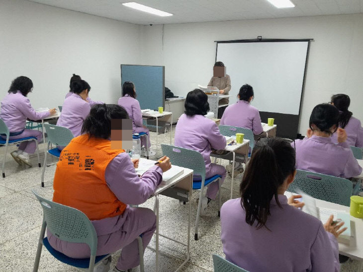 간병인 직업훈련 사진