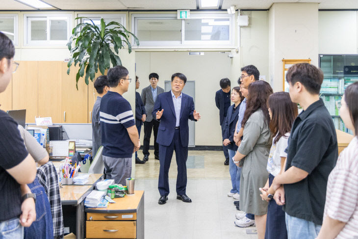 0702 박형우 계양구청장, 취임 이틀째 직원들과 첫 소통 (2)